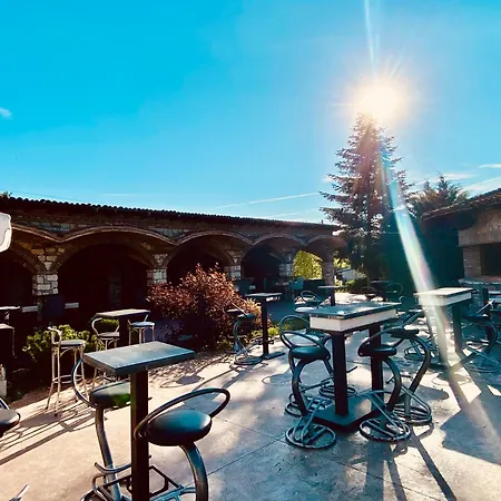 Hotel Hipodruma & Pool
